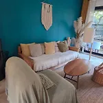 Maison Familiale 4 Piscine 5mn Du Centre Ferienhaus Angers