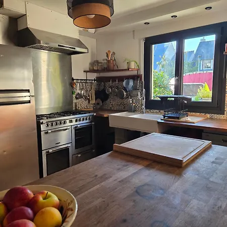 Maison Familiale 4 Piscine 5mn Du Centre Casa vacanze *