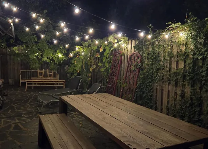 Hébergement de vacances Maison Familiale 4 Piscine 5mn Du Centre Angers